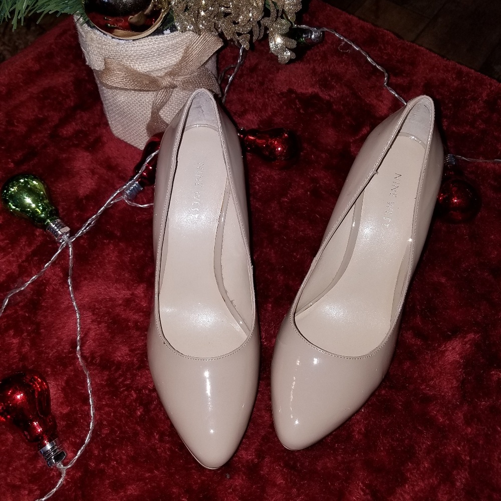 👠Nine West NWT or Box size 8M